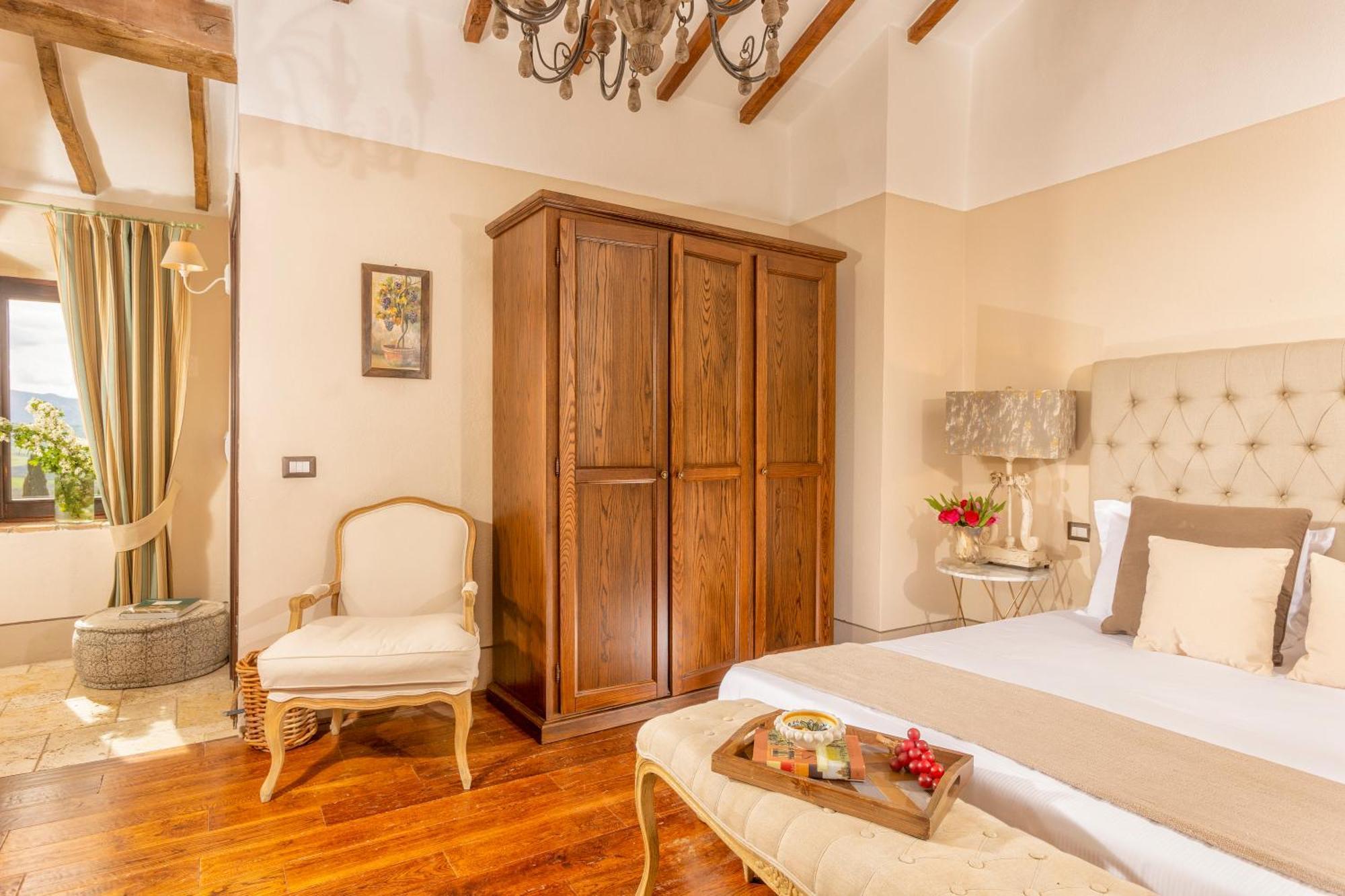Podere Val D'orcia - Tuscany Equestrian